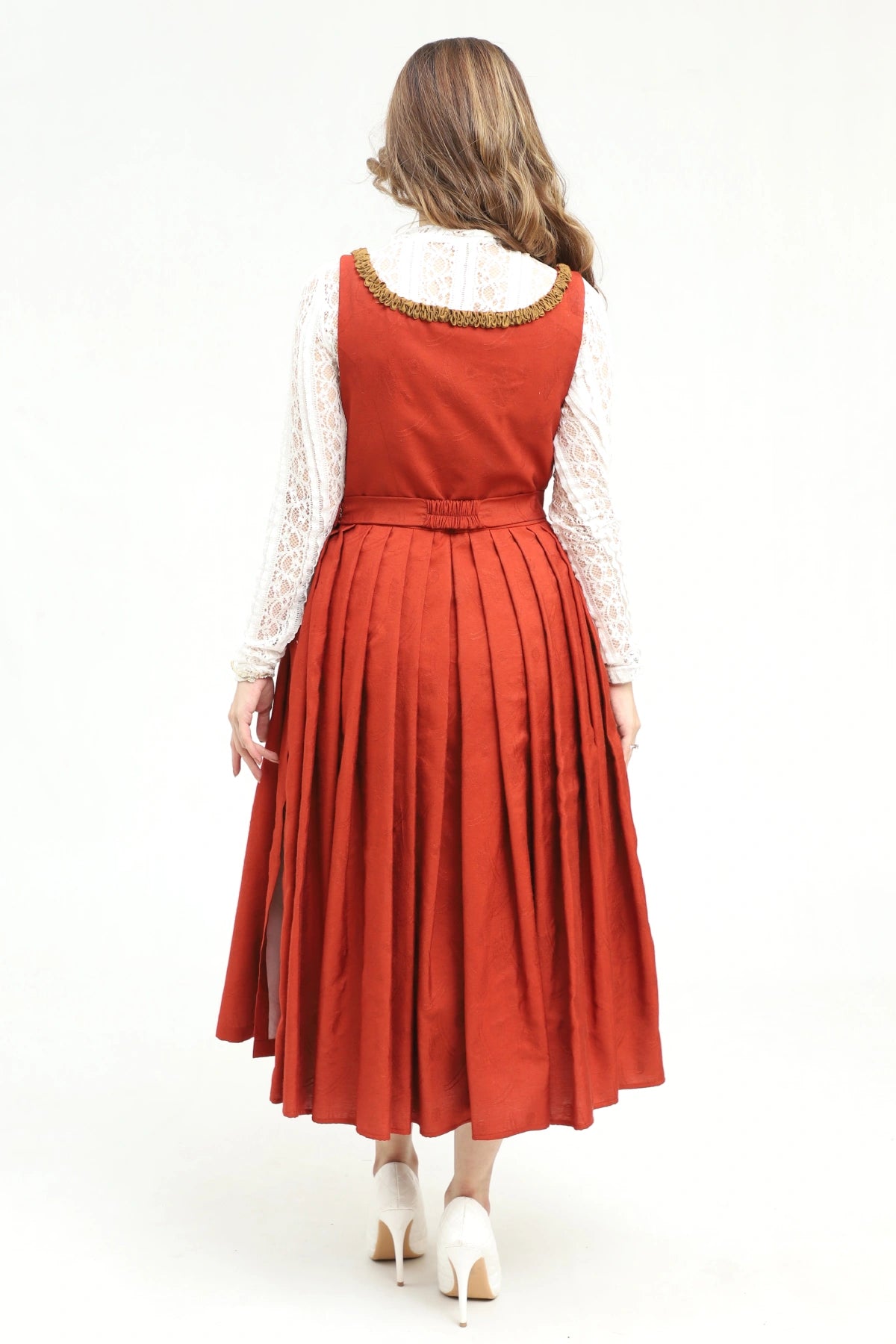 Dirndl Fiery Scarlet