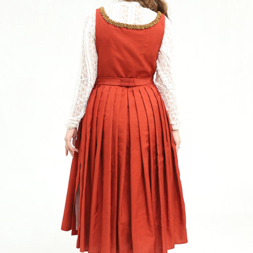 Dirndl Fiery Scarlet